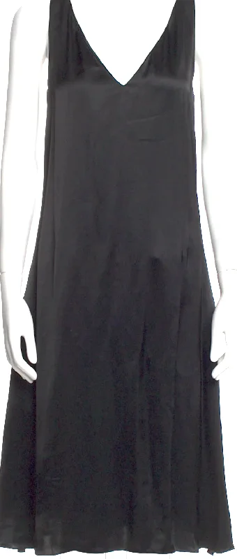 Celine Paris. PHOEBE PHILO. Vintage Black Viscose V-Neck Midi Length Dress