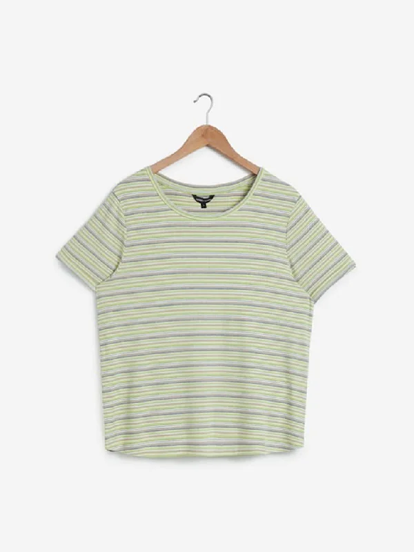 Sassy Soda Curves Multicolour Striped T-Shirt Welt Pockets Slit Pockets