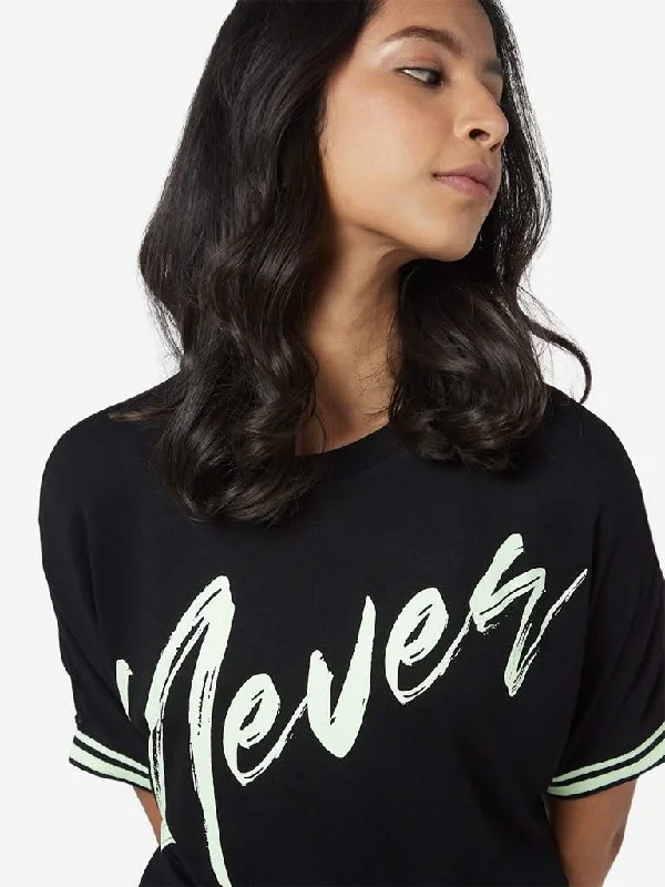 Studiofit Black Dolman Sleeved T-Shirt Elegant Classic Vintage