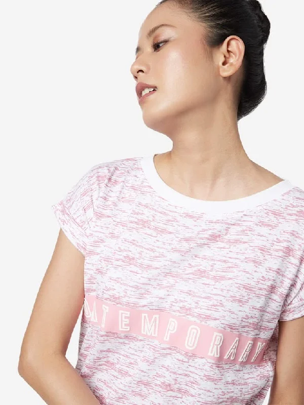 Studiofit Light Pink Printed T-Shirt Machine Wash Dry Clean Hand Wash