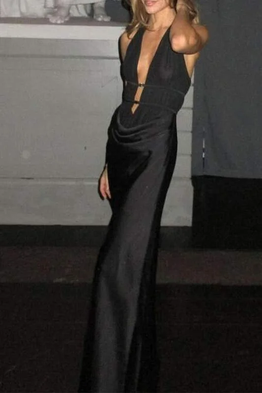 PLUNGING RUCHED MAXI DRESS Cozy Open-Back Maxi Dress