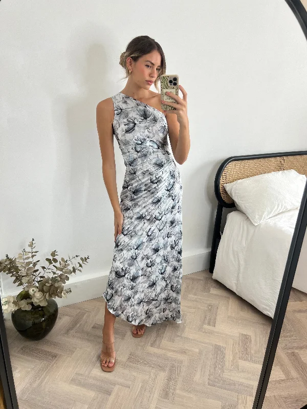 Marley Asymmetric Pleated Maxi Dress / Grey Cozy Ruffle Sleeve Maxi Dress