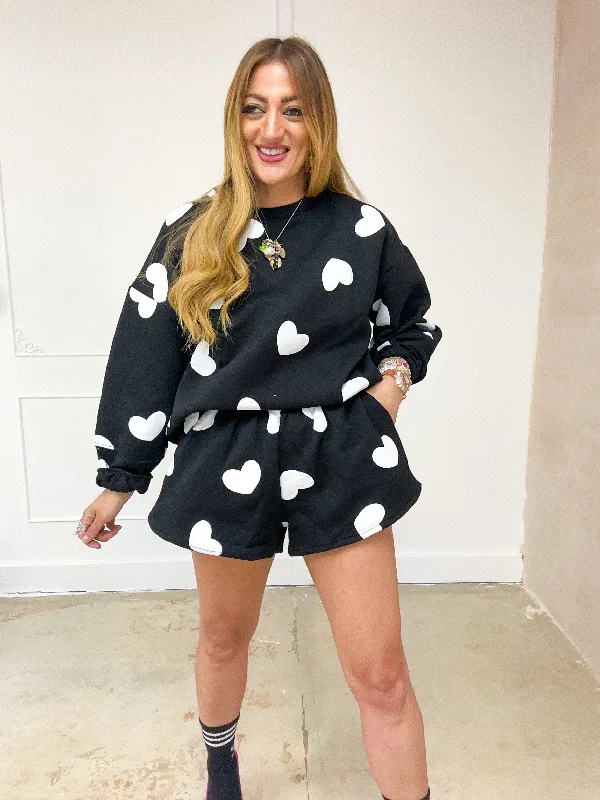 All Over Scattered Heart Sweatshirt In Black Hoodie with Fur Luxurious Winter