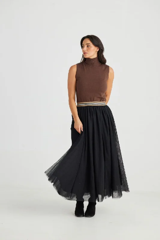 Carrie Skirt in Licorice BT24115-2 by Brave + True ribbed skirt waist