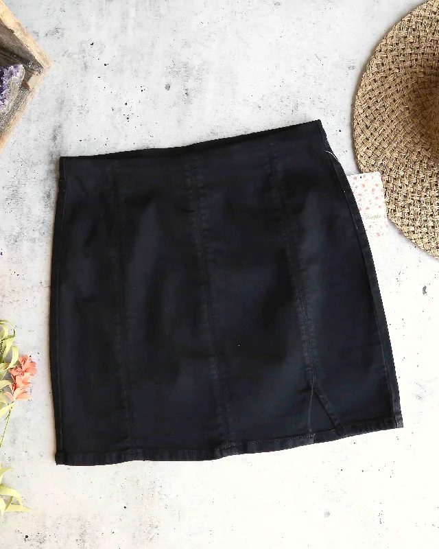 Free People - Femme Fatal Pull On Skirt in True Black linen skirt relaxed