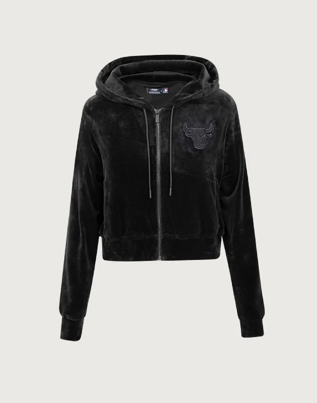 Pro Standard Chicago Bulls Triple Black Velour Zip Hoodie Hoodie with Mock Neck Collared Structured Pro Standard Chicago Bulls Triple Black Velour Zip Hoodie Hoodie with Mock Neck Collared Structured